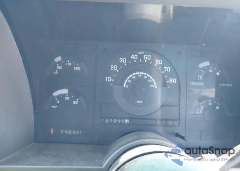 1989 Chevrolet Gmt-400 K1500 z USA, uszkodzony, nr VIN 1GCDK14K3KE243658